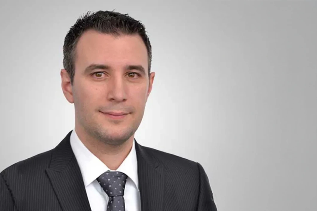 Fabian Stolz